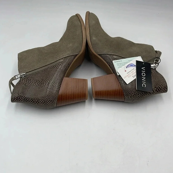 Vionic Bromley Taupe Suede Snake Print Ankle Booties Size 11 2 inch Heel - Picture 5 of 9